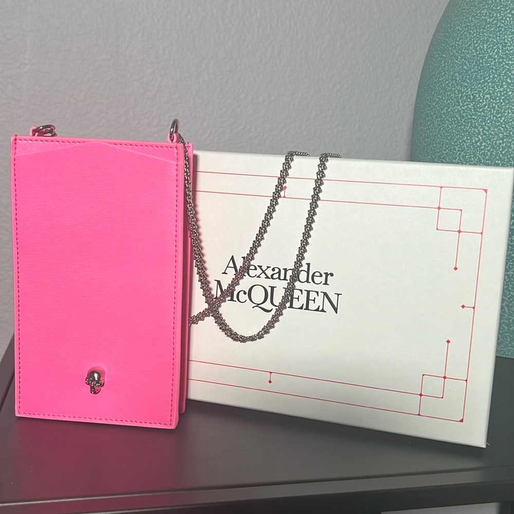 Alexander McQueen Phone Case in Pink w/ chain